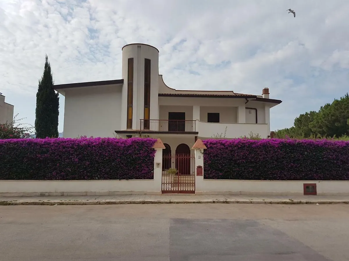 Villa Nice Mondello Palermo 0*,  Italy
